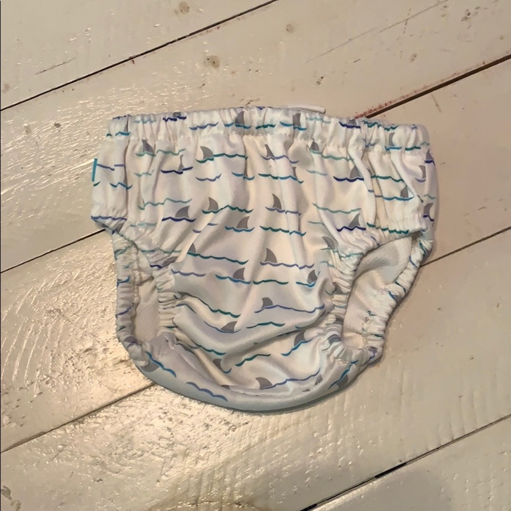 Honest Boys swim trunks, size Large